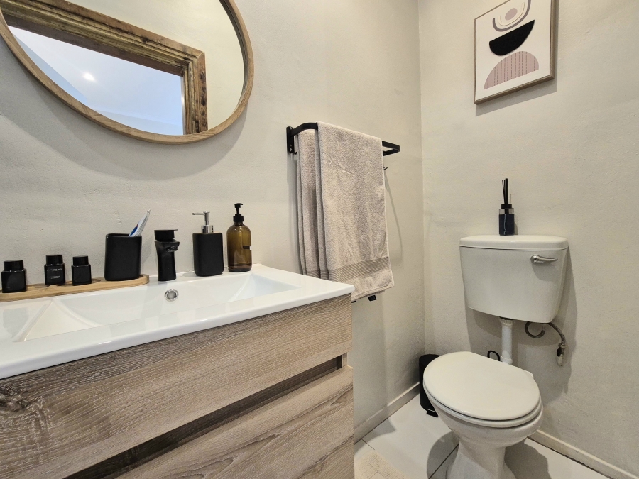 1 Bedroom Property for Sale in Claremont Upper Western Cape